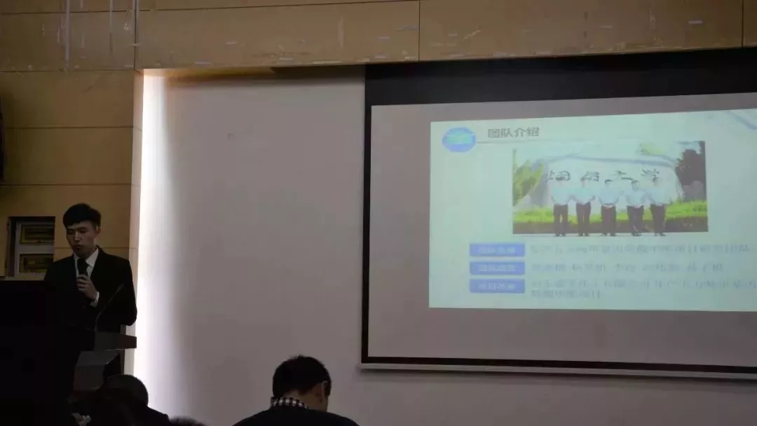 1542161558676995.jpg 640.webp (2).jpg